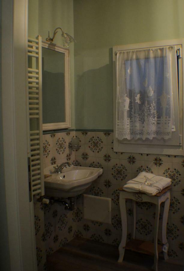 B&B Harmonia SantʼElpidio a Mare Exteriör bild